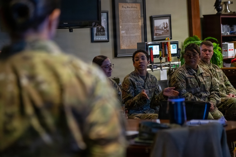 Senior NCO Panel Strengthens Mentorhsip