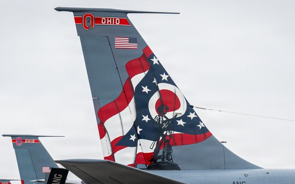 KC-135 oil extraction