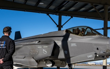 F-35 Demo Team Practices During Off-Season