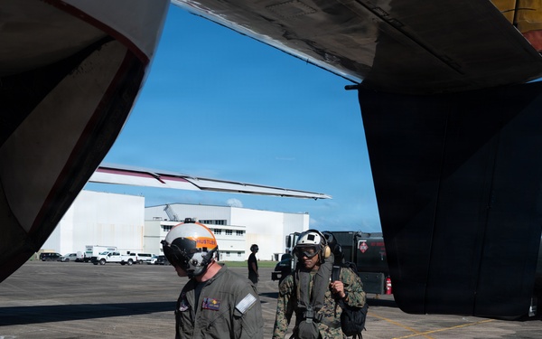 The commanding general of II Marine Expeditionary Force visits Puerto Rico