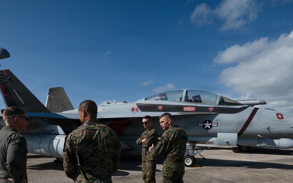 The commanding general of II Marine Expeditionary Force visits Puerto Rico