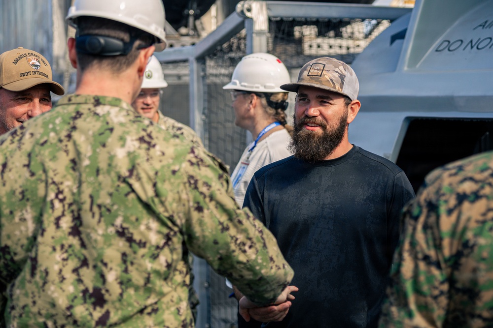U.S. Marines and Sailors Visit Textron System Facilities