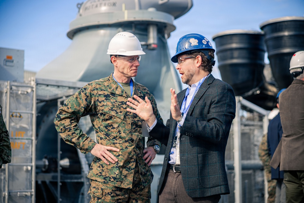 U.S. Marines and Sailors Visit Textron System Facilities