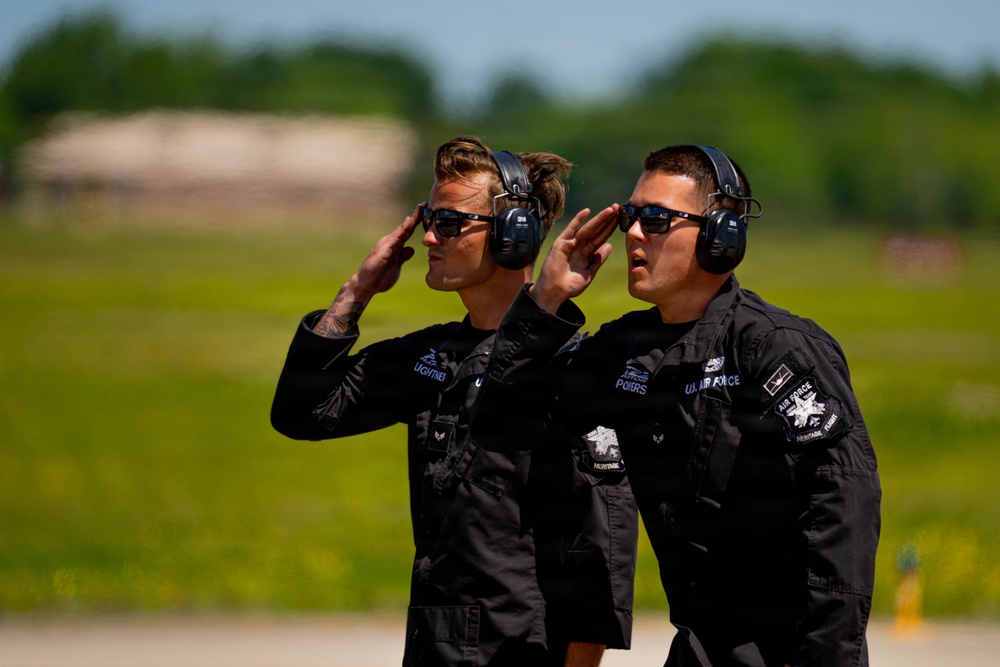 F-22 Raptor Aerial Demonstration Team performs at the Airpower Over Hampton Roads Airshow 2025