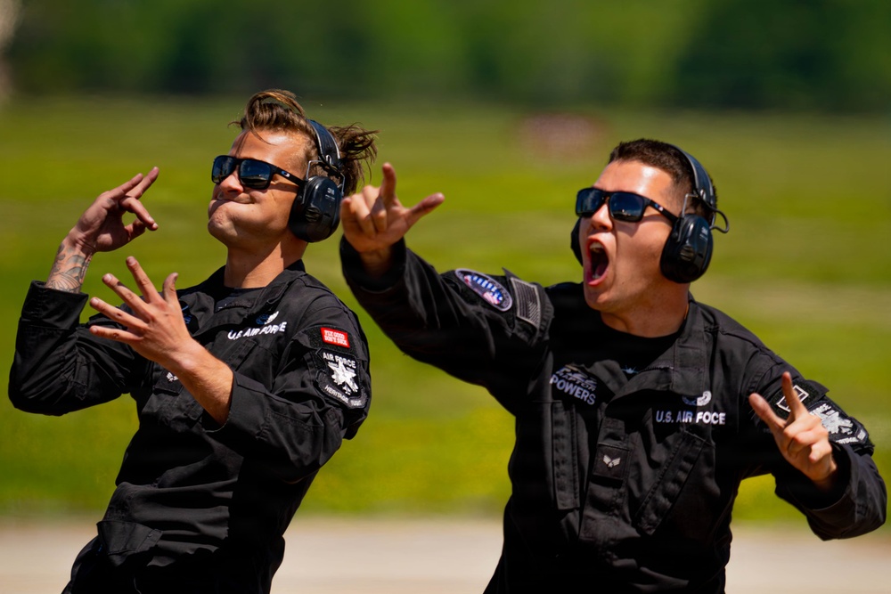 F-22 Raptor Aerial Demonstration Team performs at the Airpower Over Hampton Roads Airshow 2025