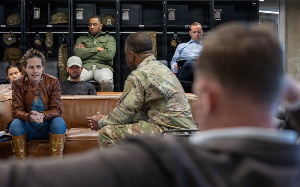 U.S. Army PIT visits Army Applications Laboratory