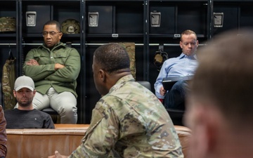 U.S. Army PIT visits Army Applications Laboratory
