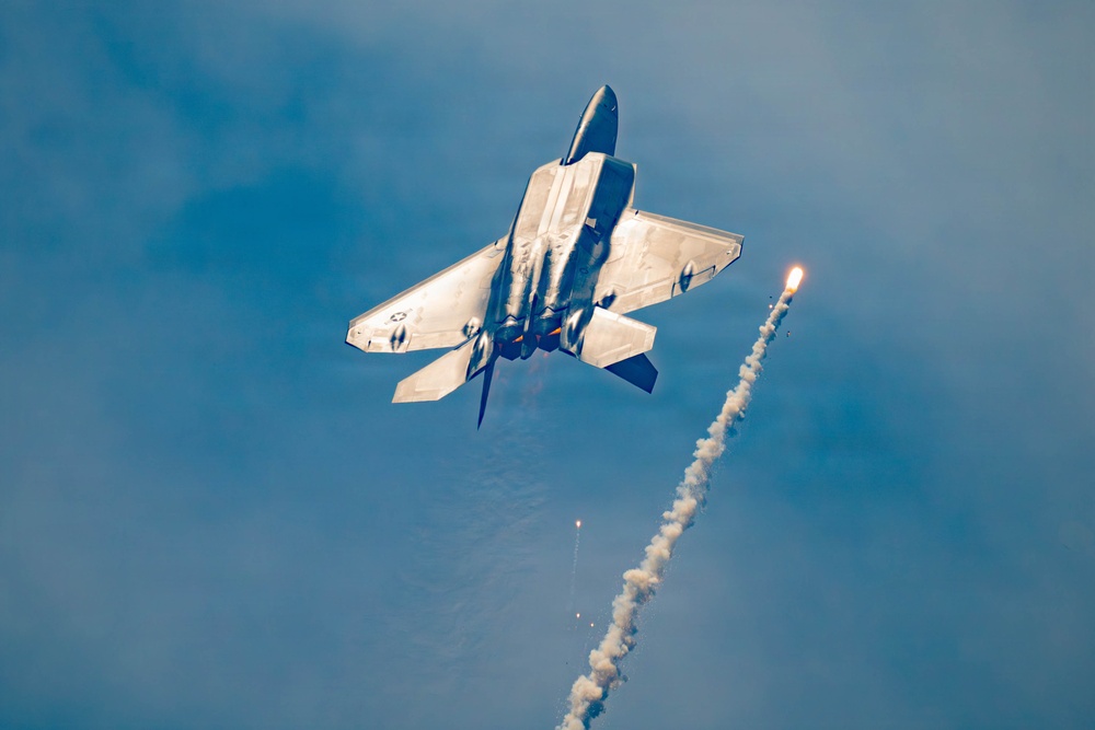 F-22 Raptor Aerial Demonstration Team performs at the Airpower Over Hampton Roads Airshow 2025