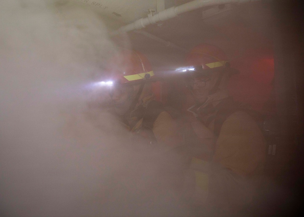 Makin Island Conducts General Quarters Drill