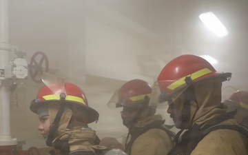 Makin Island Conducts General Quarters Drill