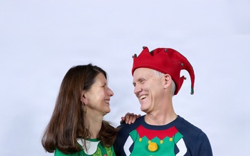 NAVINSGEN Celebrates the Holidays, Embraces New Leadership