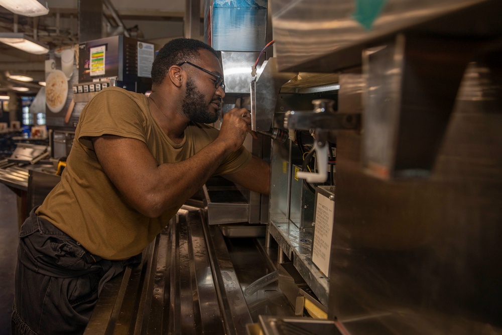 Abraham Lincoln conducts routine maintenance