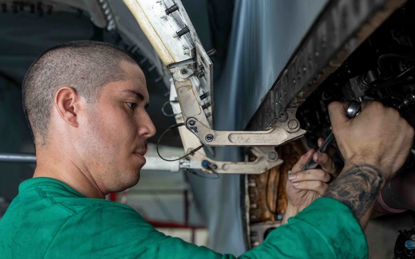 Abraham Lincoln conducts routine operations.