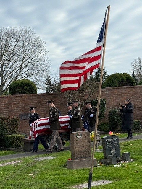 Washington Army National Guard Honors NBA Legend and Army Veteran Lenny Wilkens
