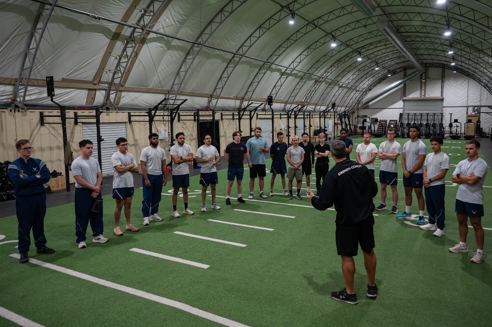 Exercise Bolt &amp; Dagger physical training