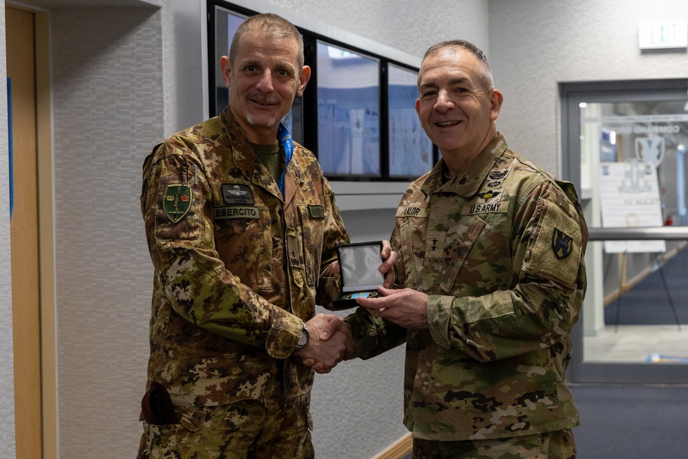 21st Theater Sustainment Meets With Brigadier General Nicola Mandolesi