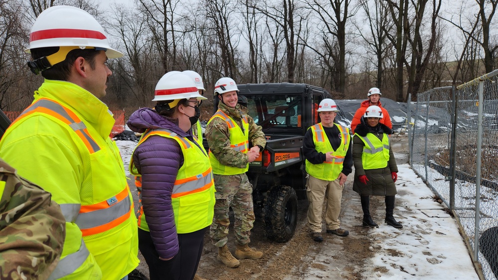 USACE Visitors Tour the Buffalo District