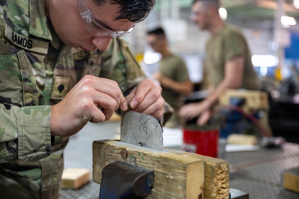 Shaping Steel, Sharpening Skills