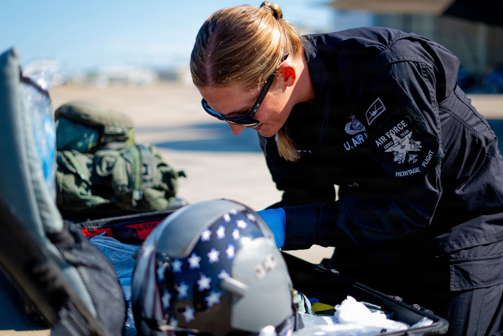 F-22 Raptor Aerial Demonstration Team performs at Wings Over South Texas 2025