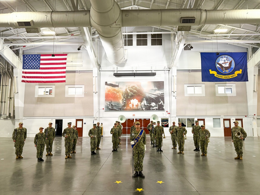 Navy Band Great Lakes Prepares for Recruit Graduation