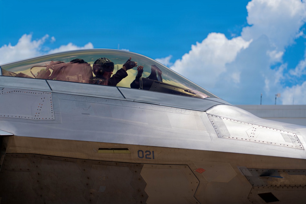 F-22 Raptor Aerial Demonstration Team performs at Wings Over South Texas 2025