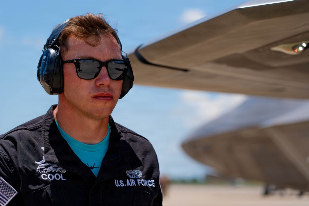 F-22 Raptor Aerial Demonstration Team performs at Wings Over South Texas 2025