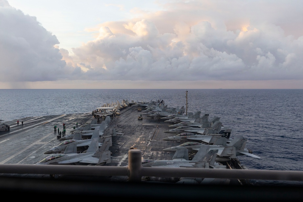 USS Gerald R. Ford (CVN 78) Right of Visit Boarding Operation