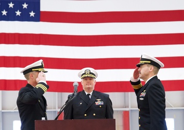 U.S. Naval Test Pilot School changes command