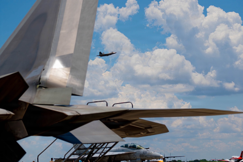 F-22 Raptor Aerial Demonstration Team performs at Wings Over South Texas 2025
