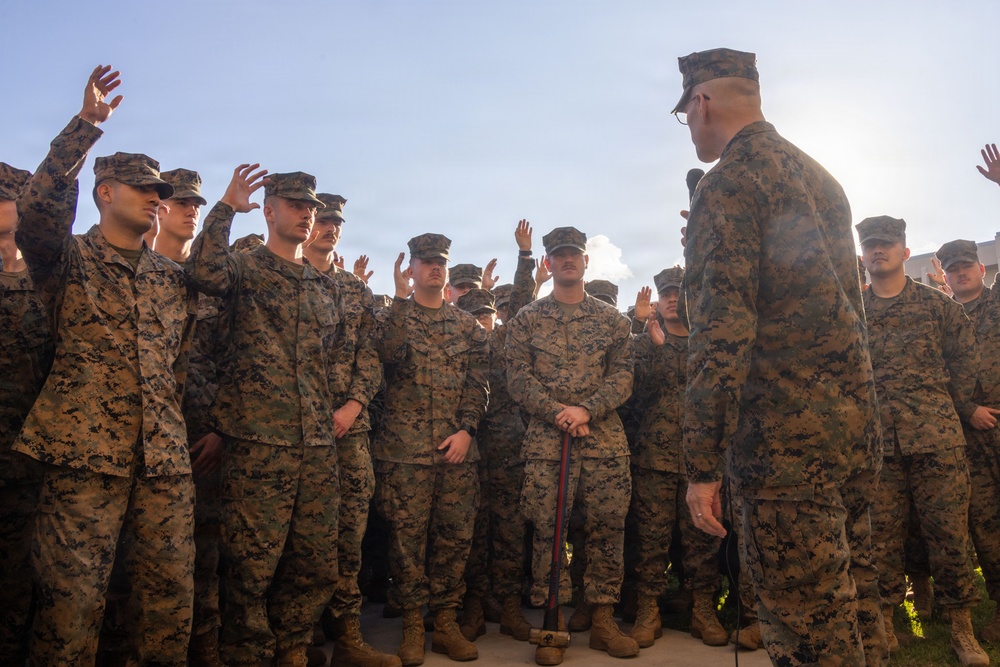 21st Chaplain of the Marine Corps Visits 3rd MAW