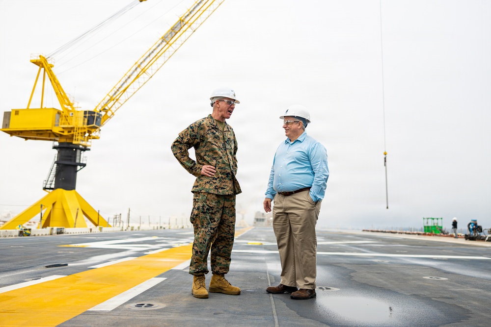The Commandant, Gen. Eric M. Smith visits Ingalls Shipbuilding with SECNAV and CNO
