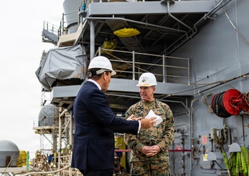 The Commandant, Gen. Eric M. Smith visits Ingalls Shipbuilding with SECNAV and CNO