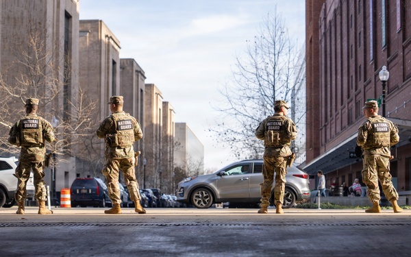 Joint Task Force–DC Joins First Responders for Dignified Transfer Honor Escort