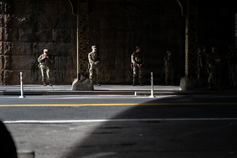 Joint Task Force–DC Joins First Responders for Dignified Transfer Honor Escort