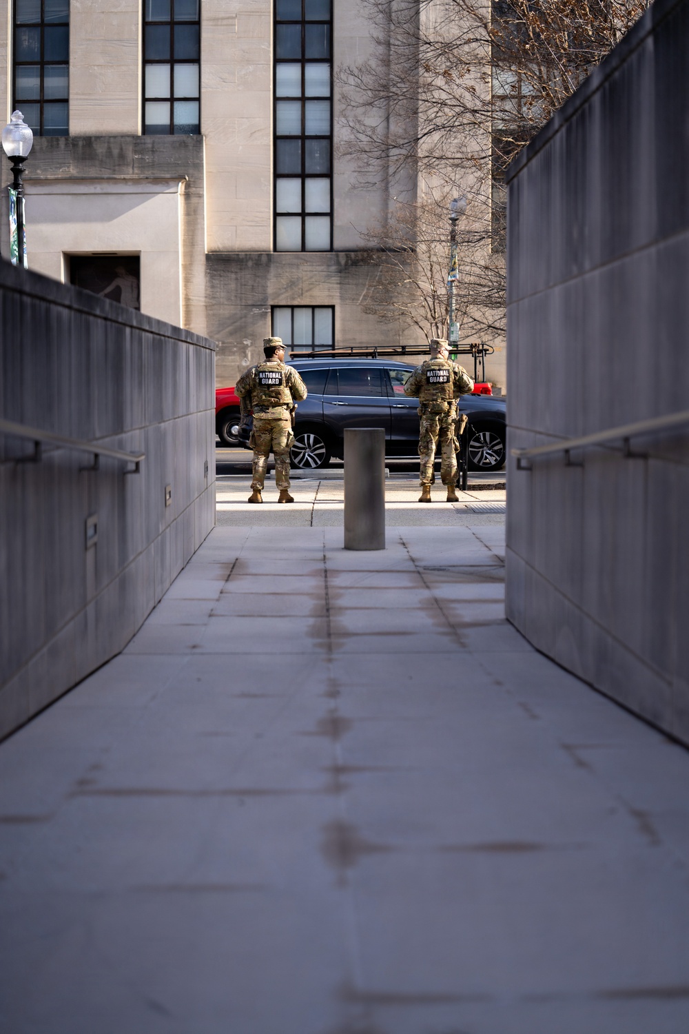 Joint Task Force–DC Joins First Responders for Dignified Transfer Honor Escort