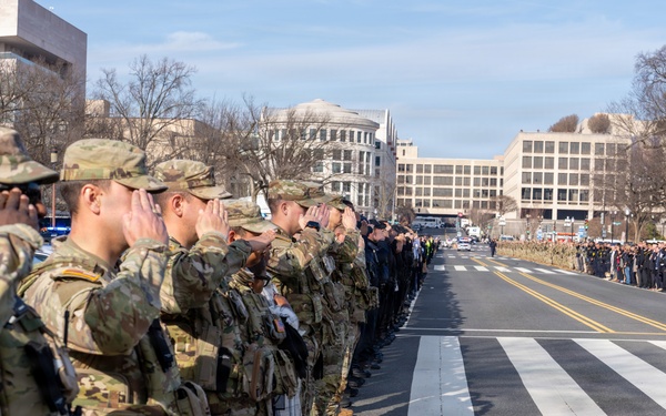 Joint Task Force–DC Joins First Responders for Dignified Transfer Honor Escort