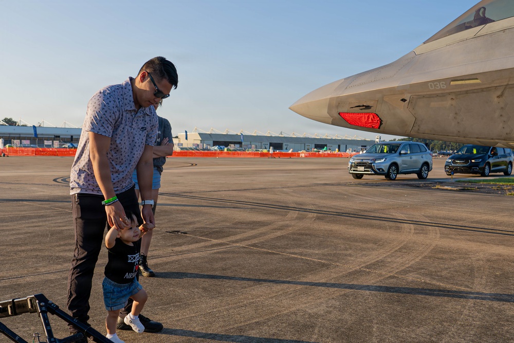 F-22 Raptor Aerial Demonstration Team performs at the Naval Air Station Oceana airshow 2025