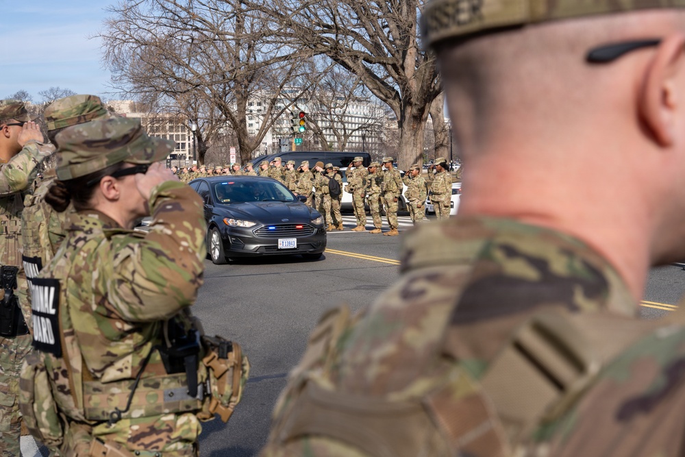 Joint Task Force–DC Joins First Responders for Dignified Transfer Honor Escort