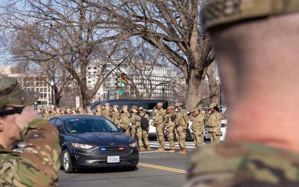 Joint Task Force–DC Joins First Responders for Dignified Transfer Honor Escort