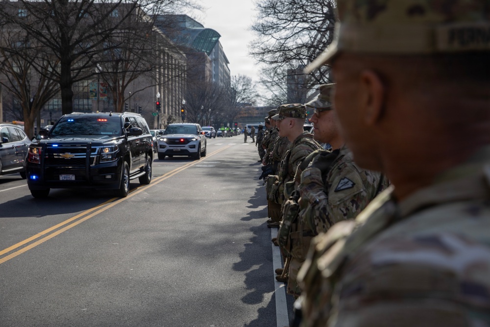 JTF–D.C. Soldiers, Airmen Honor Fallen MPD Officer