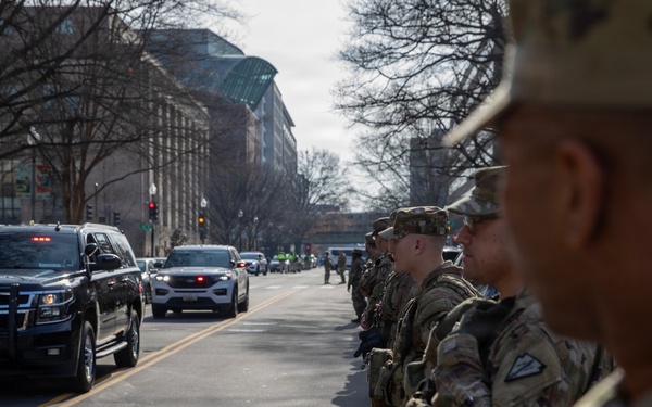 JTF–D.C. Soldiers, Airmen Honor Fallen MPD Officer