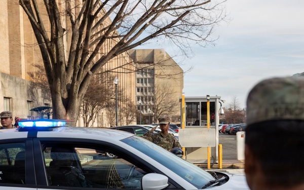 JTF–D.C. Soldiers, Airmen Honor Fallen MPD Officer