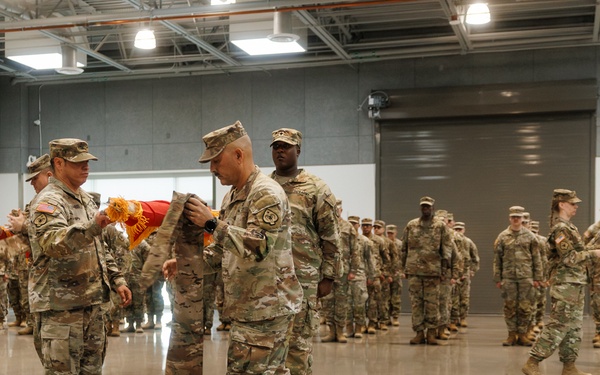 17th Sustainment Brigade Uncases Colors Following Middle East Deployment