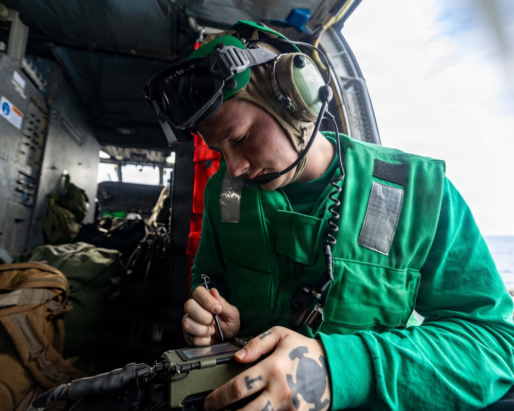 USS Rafael Peralta (DDG 115) Flight Operations