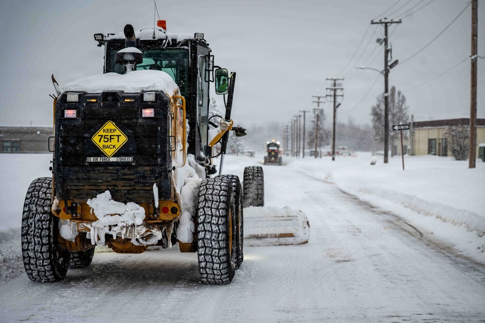 Winter road maintenance supports readiness at JBER