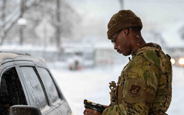 Winter road maintenance supports readiness at JBER