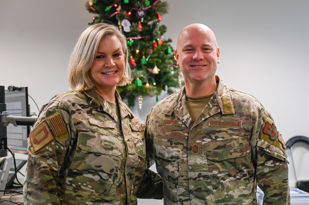 3rd Air Force command chief coins 100th ARW Airmen