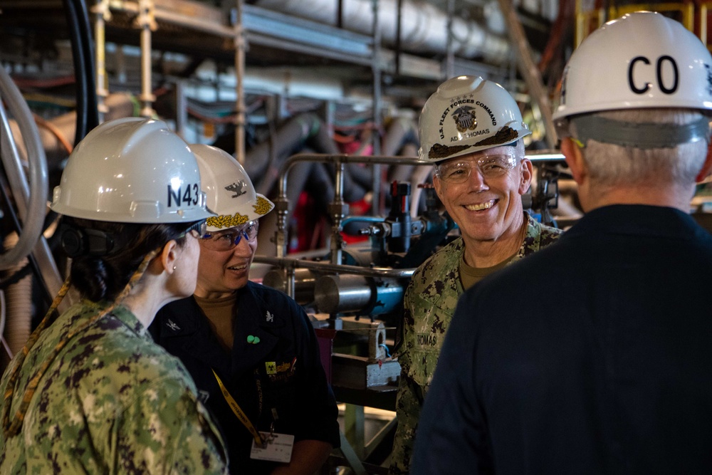 USS John C. Stennis (CVN 74) Hosts USFF