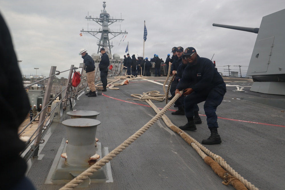 USS Paul Ignatius (DDG 117) returns to Naval Station Rota, Spain
