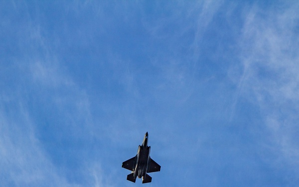 Poland's Final F-35 arriving at Ebbing ANGB